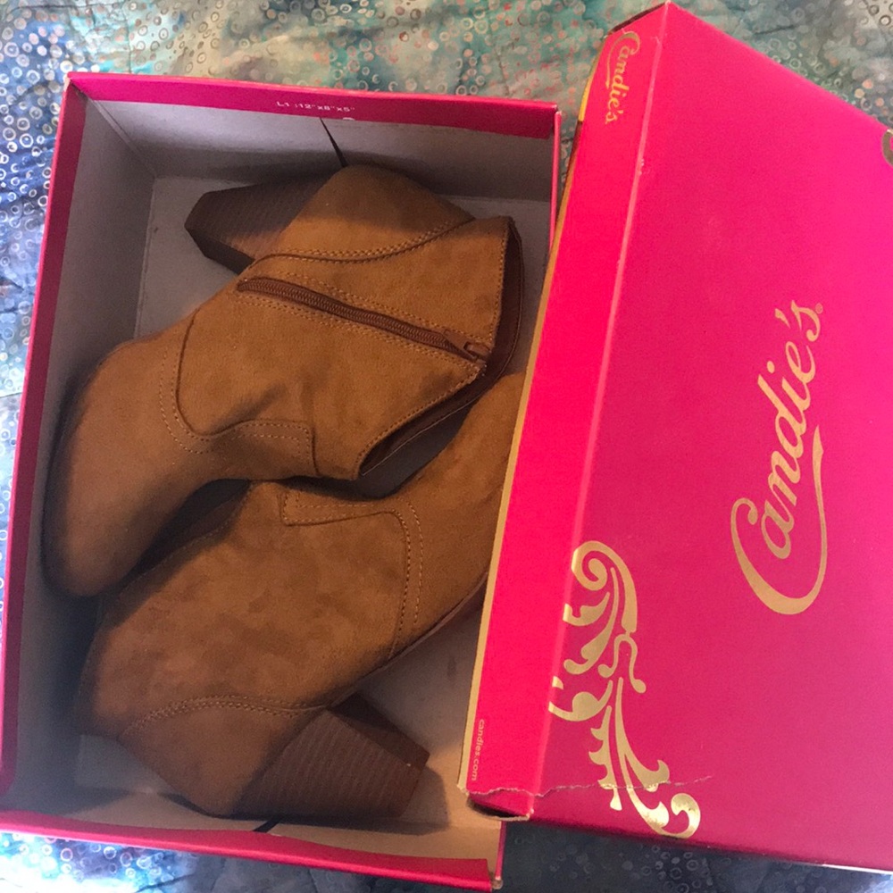 Candie’s Cognac Heeled Ankle Booties Suede 7.5